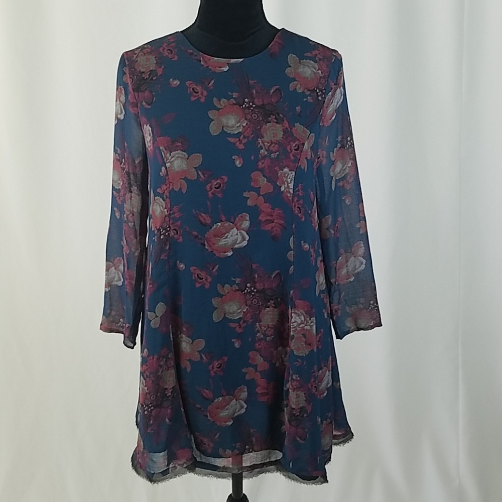 Kimchi Blue Urban Outfitter women S dress floral 3/4 sleeves raw hem whimsigoth